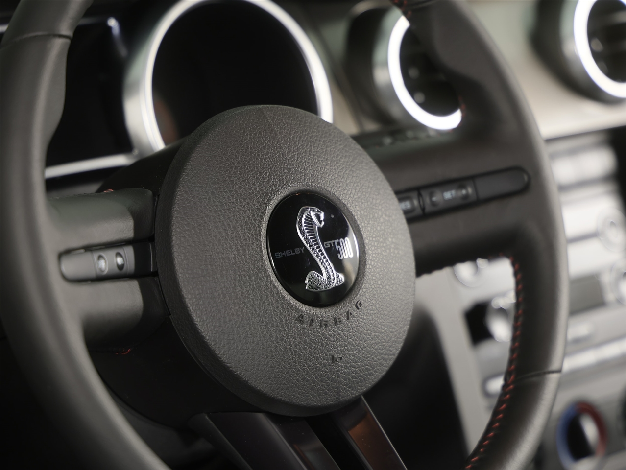 Ford Mustang 2dr Cpe Shelby GT500 2008