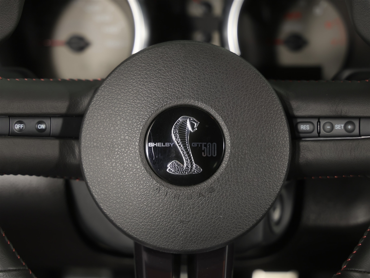 Ford Mustang 2dr Cpe Shelby GT500 2008