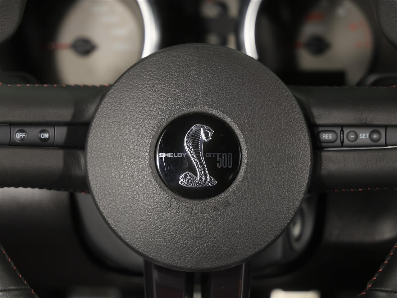 Ford Mustang 2dr Cpe Shelby GT500 2008