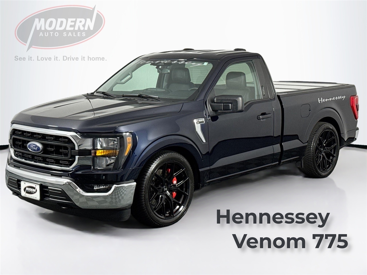 Ford F-150 XLT 4WD Reg Cab 8' Box 2023