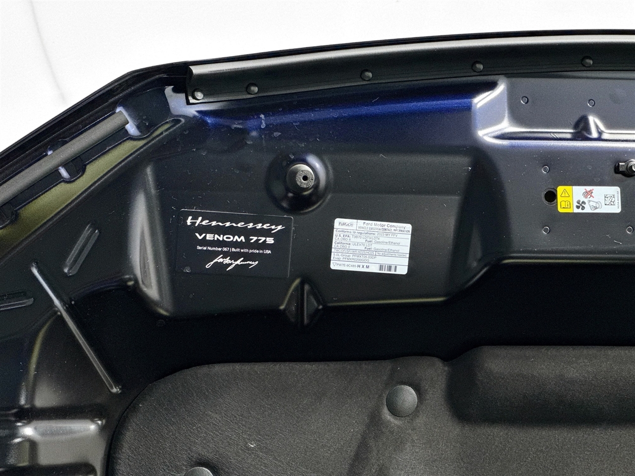 Ford F-150 XLT 4WD Reg Cab 8' Box 2023