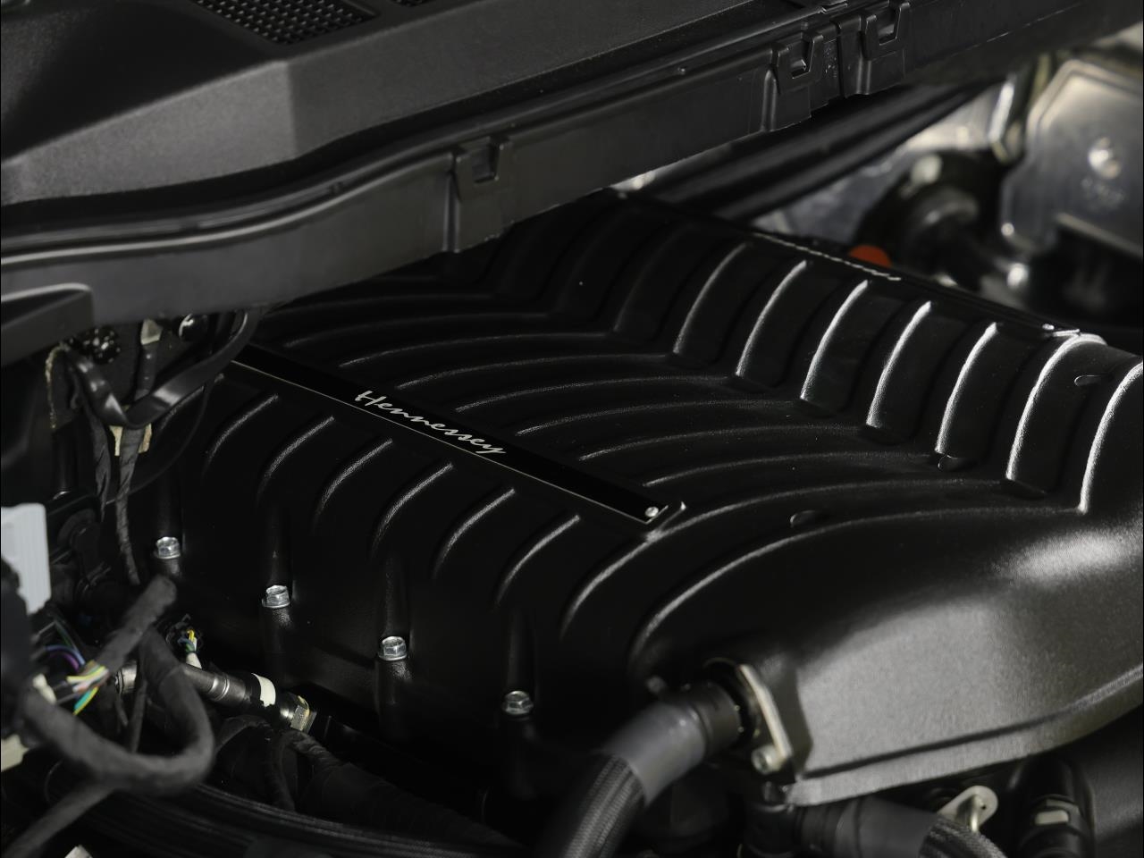 Ford F-150 XLT 4WD Reg Cab 8' Box 2023