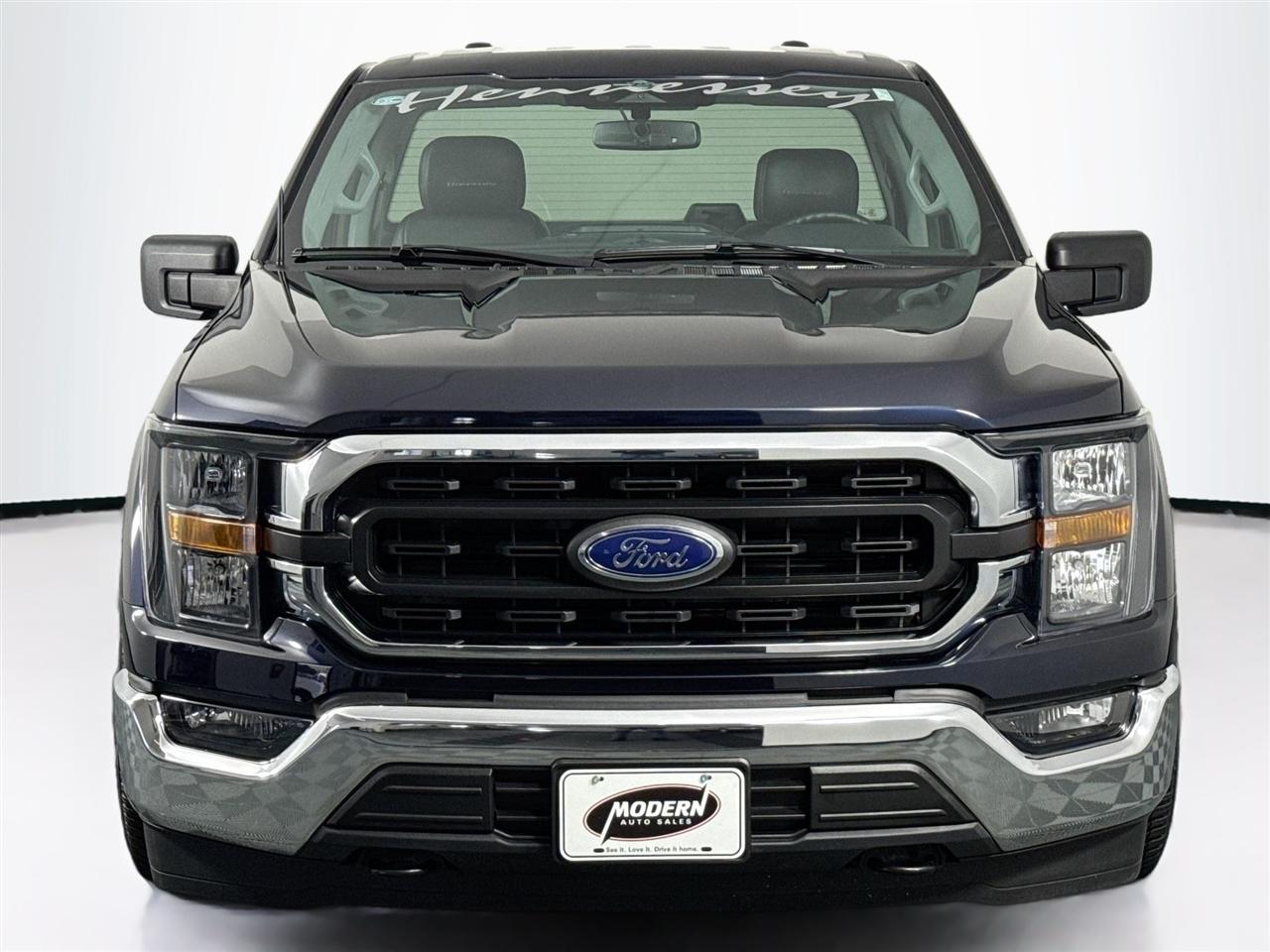 Ford F-150 XLT 4WD Reg Cab 8' Box 2023