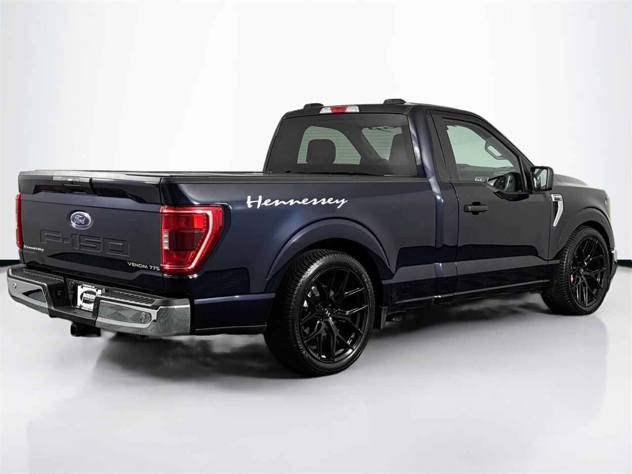 Ford F-150 XLT 4WD Reg Cab 8' Box 2023