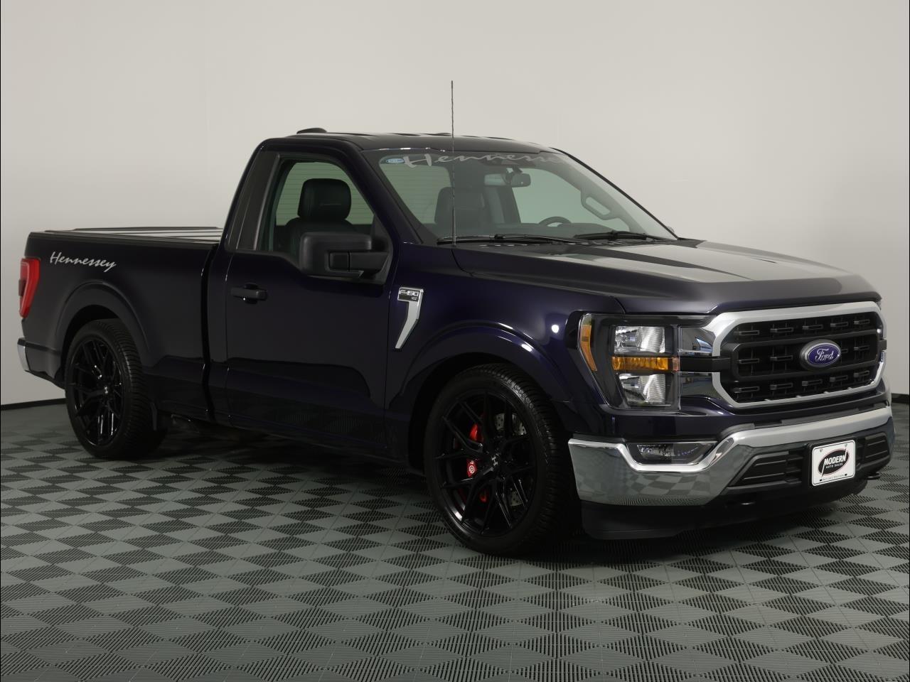 Ford F-150 XLT 4WD Reg Cab 8' Box 2023