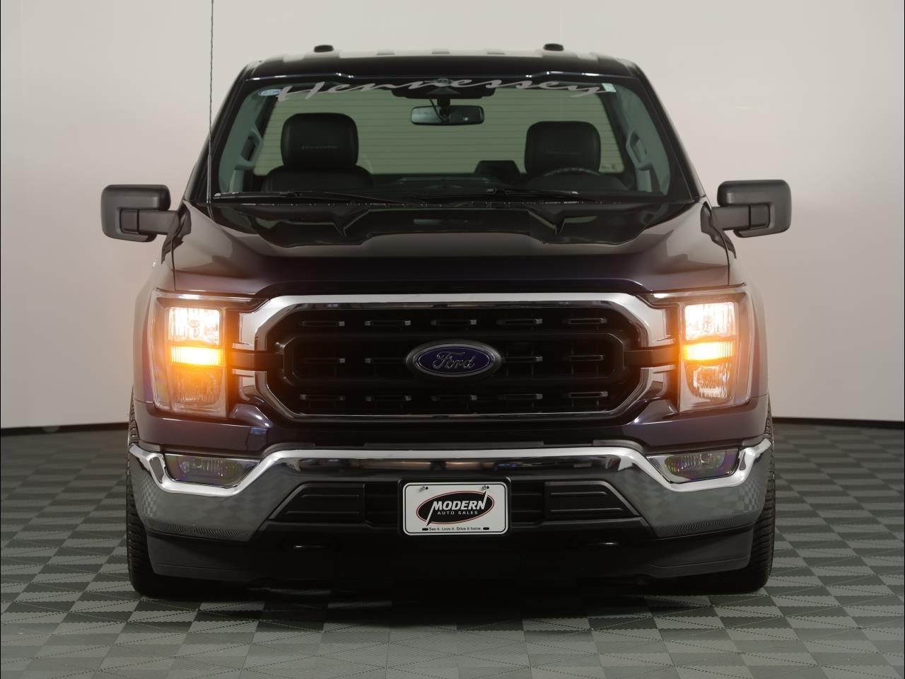 Ford F-150 XLT 4WD Reg Cab 8' Box 2023