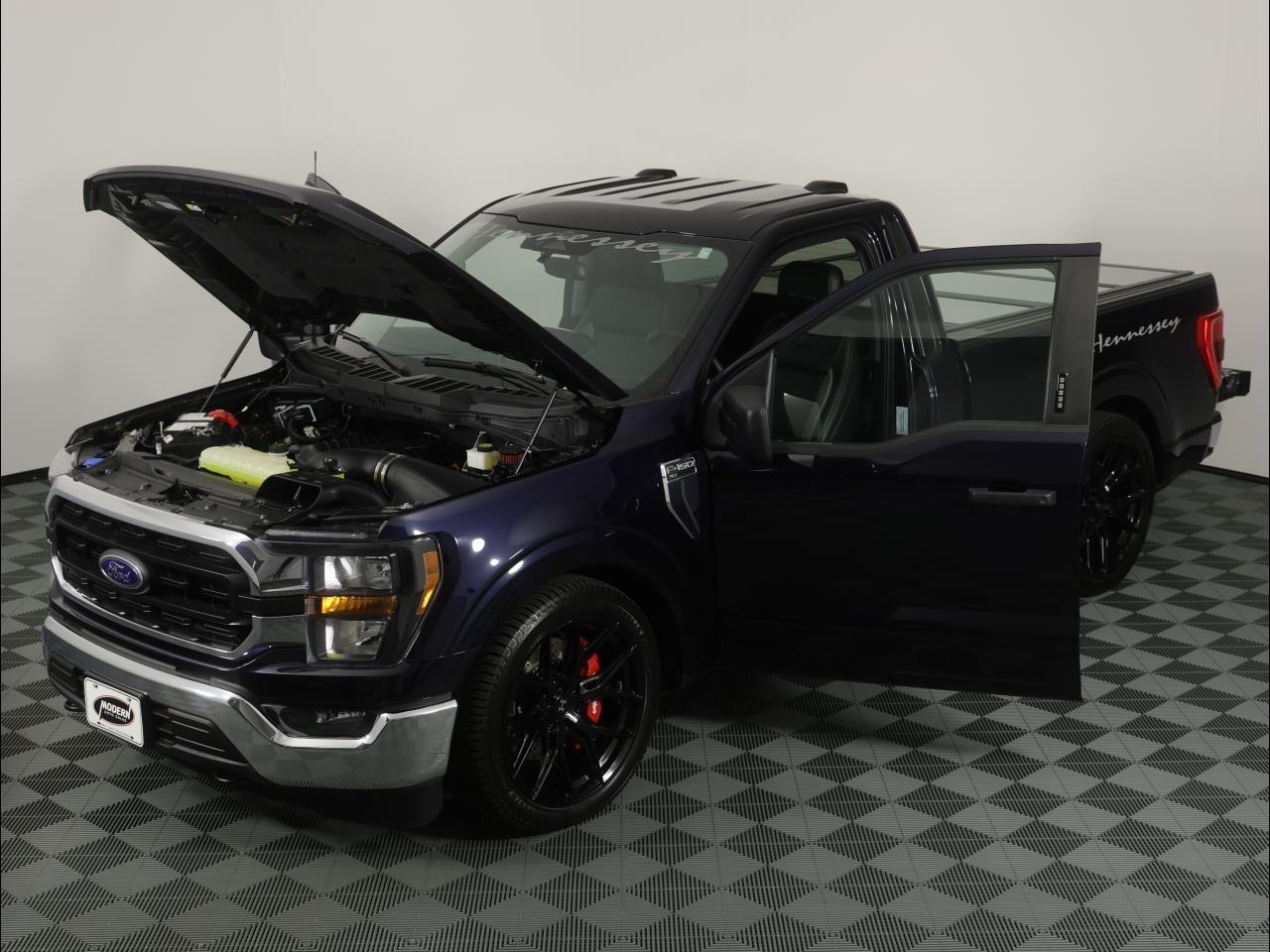 Ford F-150 XLT 4WD Reg Cab 8' Box 2023