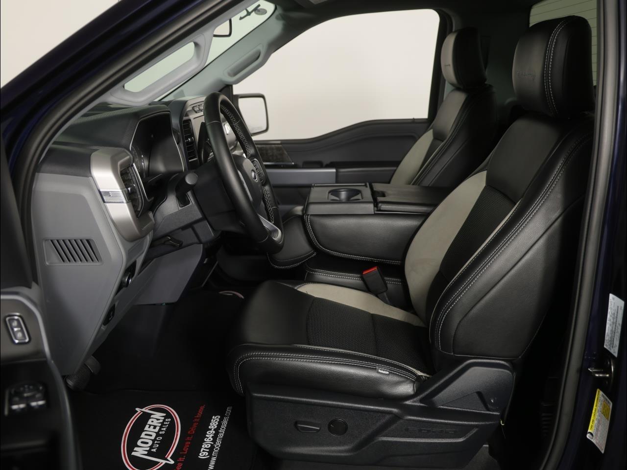 Ford F-150 XLT 4WD Reg Cab 8' Box 2023