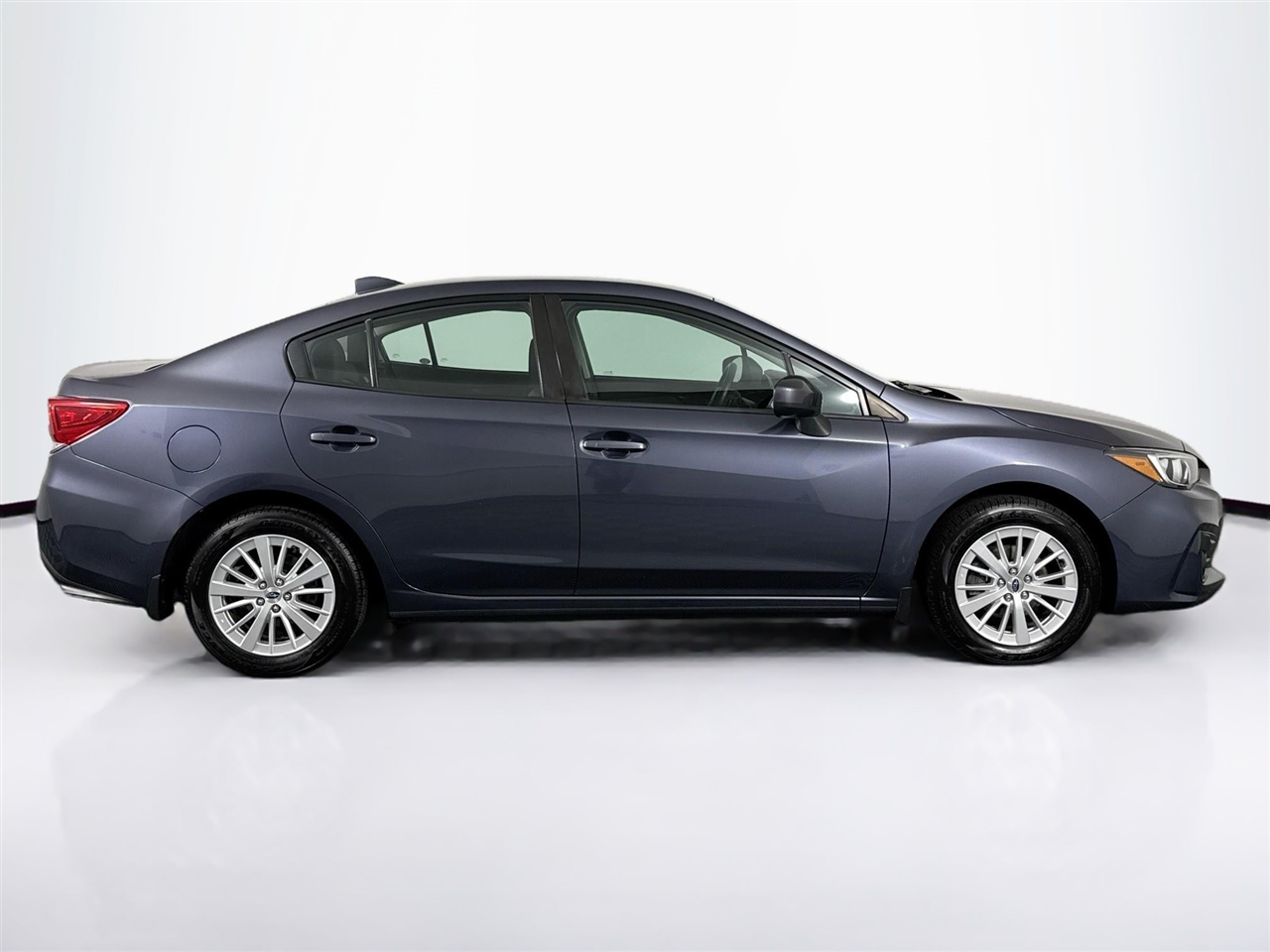 Subaru Impreza 2.0i Premium 4-door CVT 2017