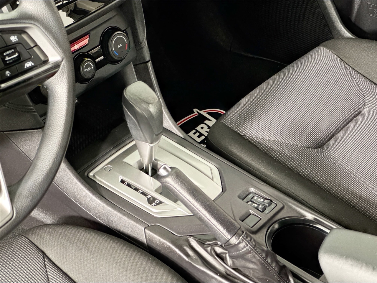 Subaru Impreza 2.0i Premium 4-door CVT 2017