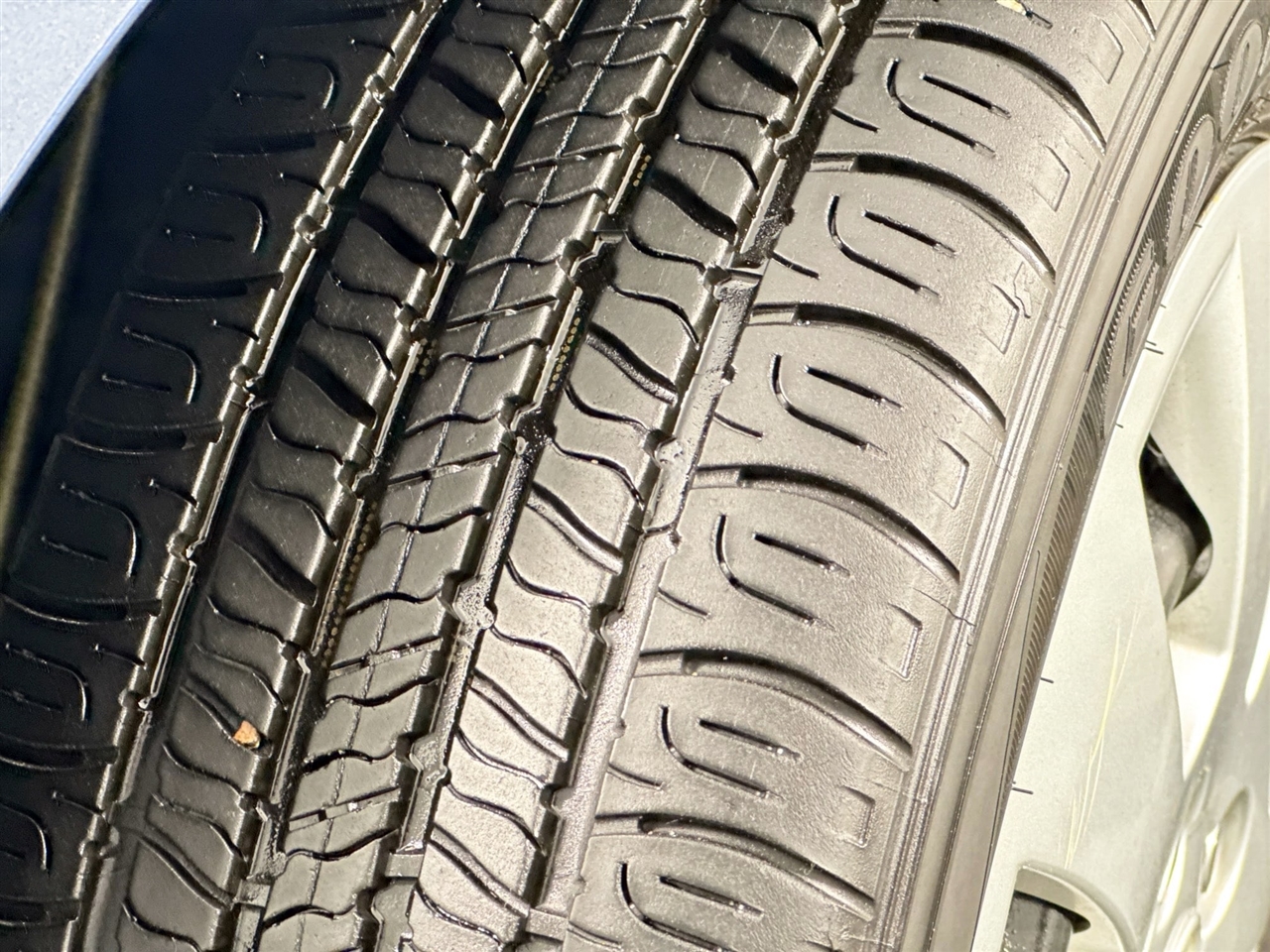 Toyota Yaris 4dr Sdn Man 2010