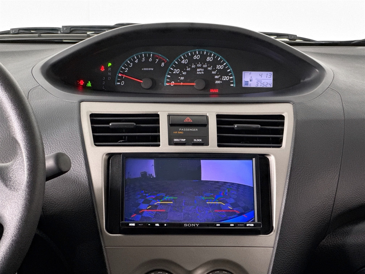 Toyota Yaris 4dr Sdn Man 2010