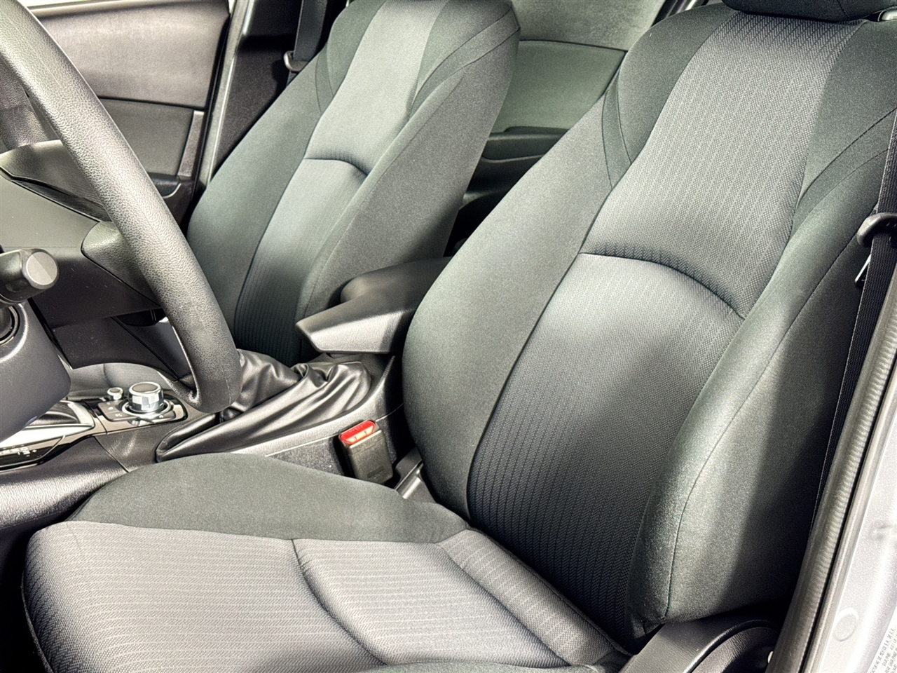 Mazda MAZDA3 4dr Sdn Auto i Sport 2015