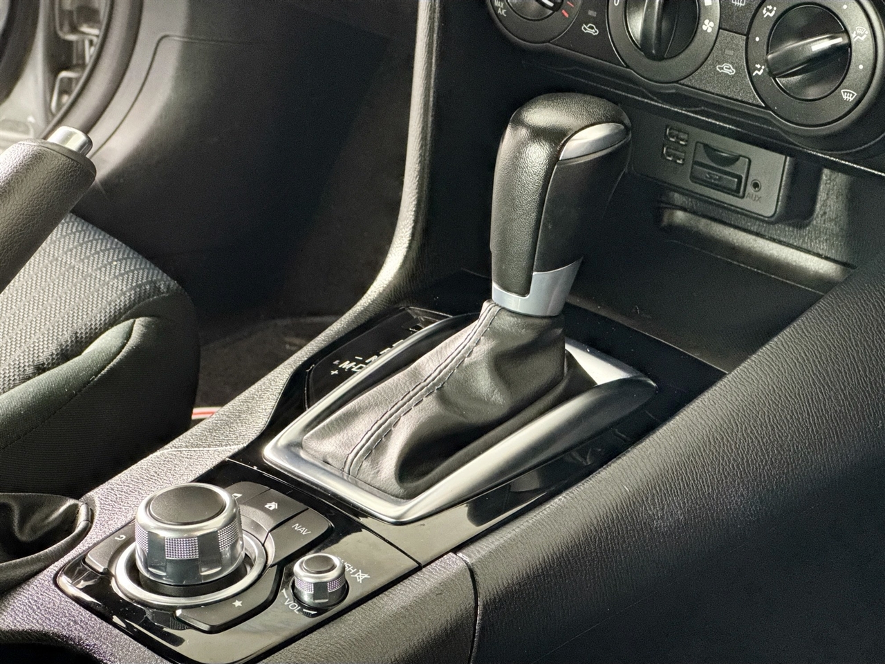 Mazda MAZDA3 4dr Sdn Auto i Sport 2015