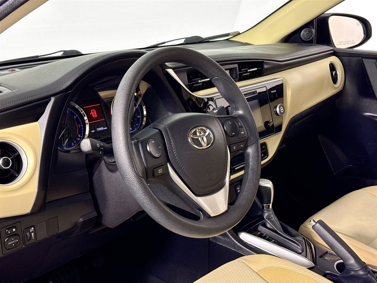 Toyota Corolla 50th Anniversary Special Edition CVT (Natl) 2017