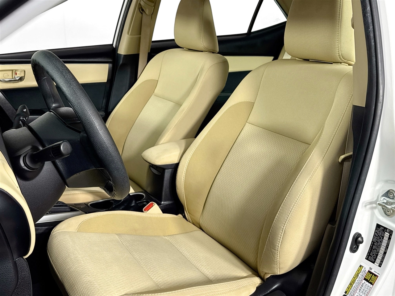 Toyota Corolla 50th Anniversary Special Edition CVT (Natl) 2017