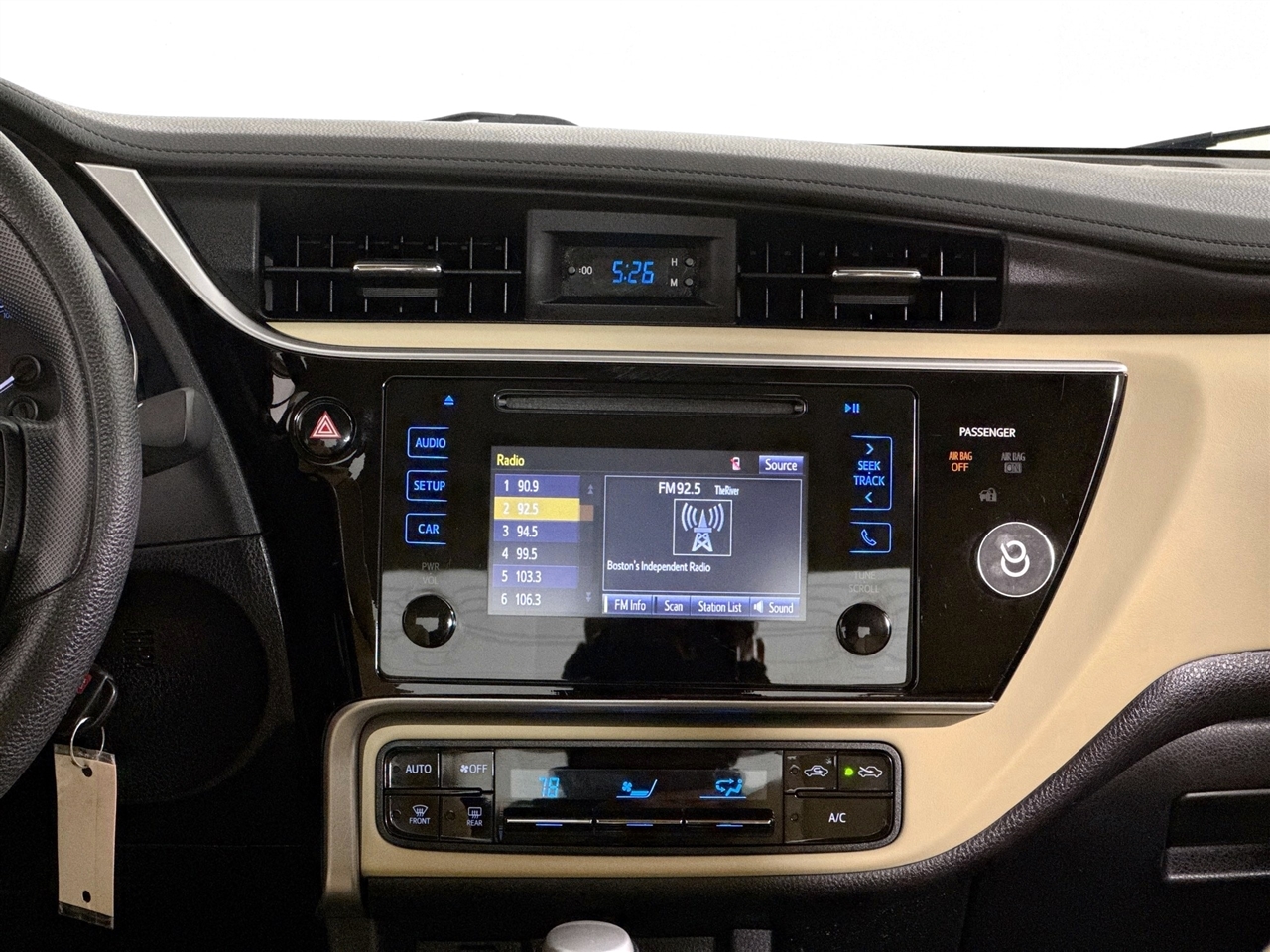 Toyota Corolla 50th Anniversary Special Edition CVT (Natl) 2017