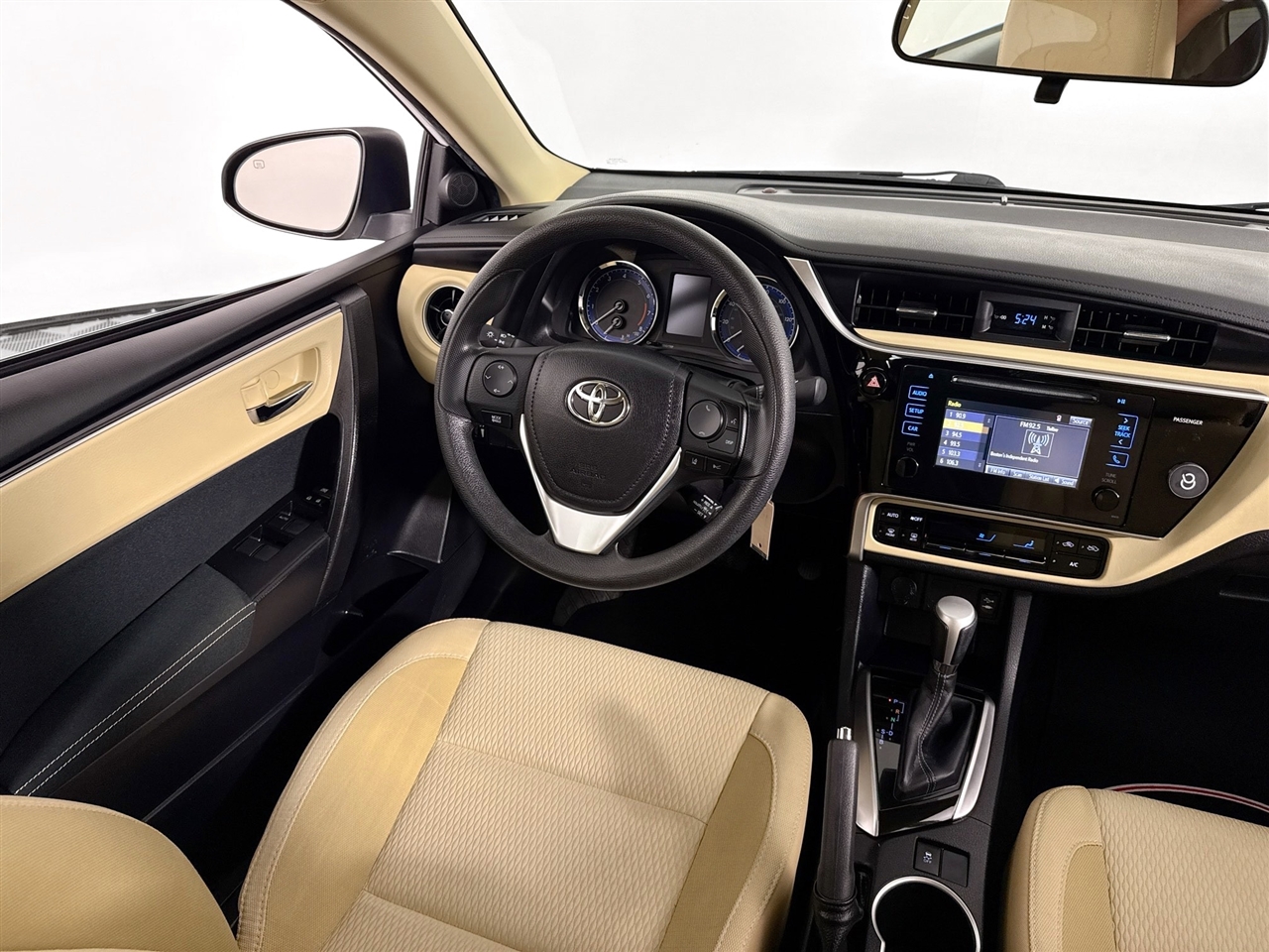 Toyota Corolla 50th Anniversary Special Edition CVT (Natl) 2017