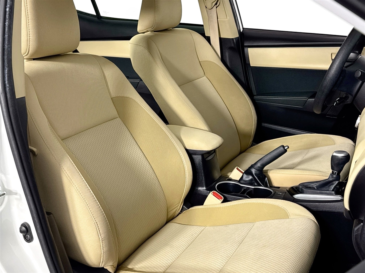 Toyota Corolla 50th Anniversary Special Edition CVT (Natl) 2017