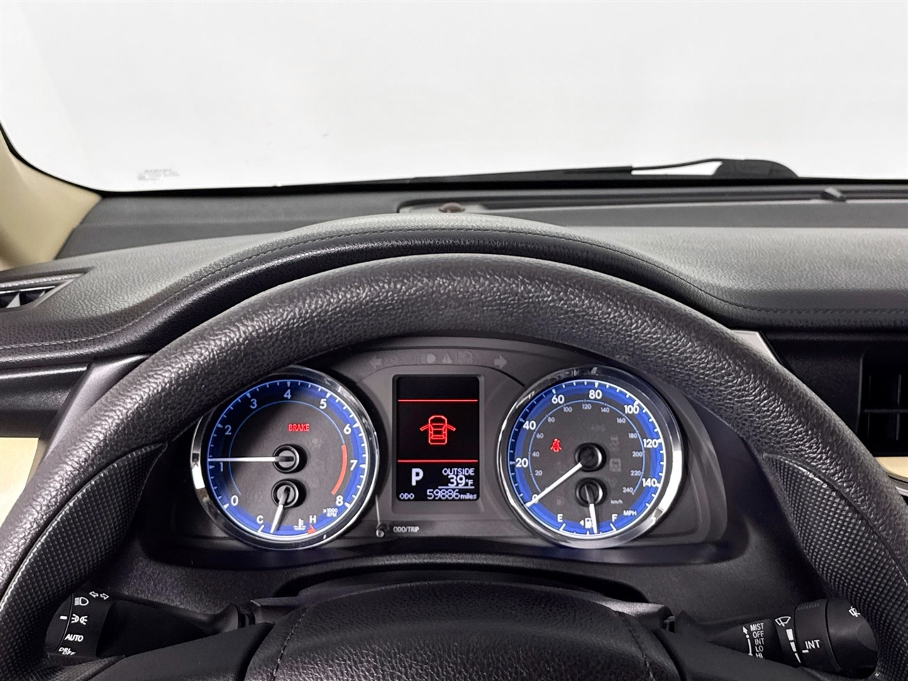 Toyota Corolla 50th Anniversary Special Edition CVT (Natl) 2017