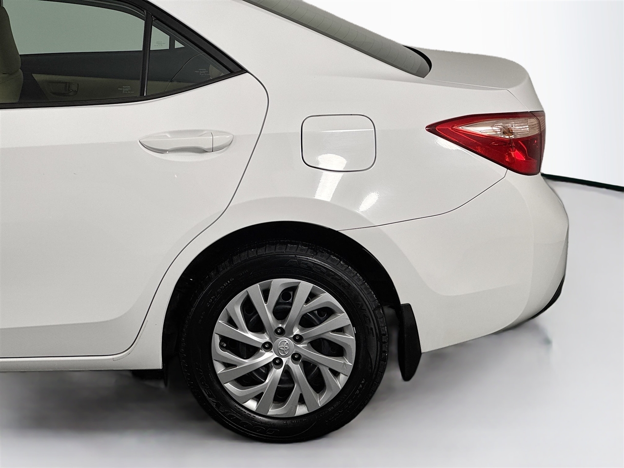 Toyota Corolla 50th Anniversary Special Edition CVT (Natl) 2017