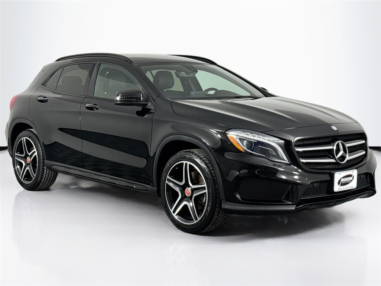 Mercedes-Benz GLA 4MATIC 4dr GLA 250 2016