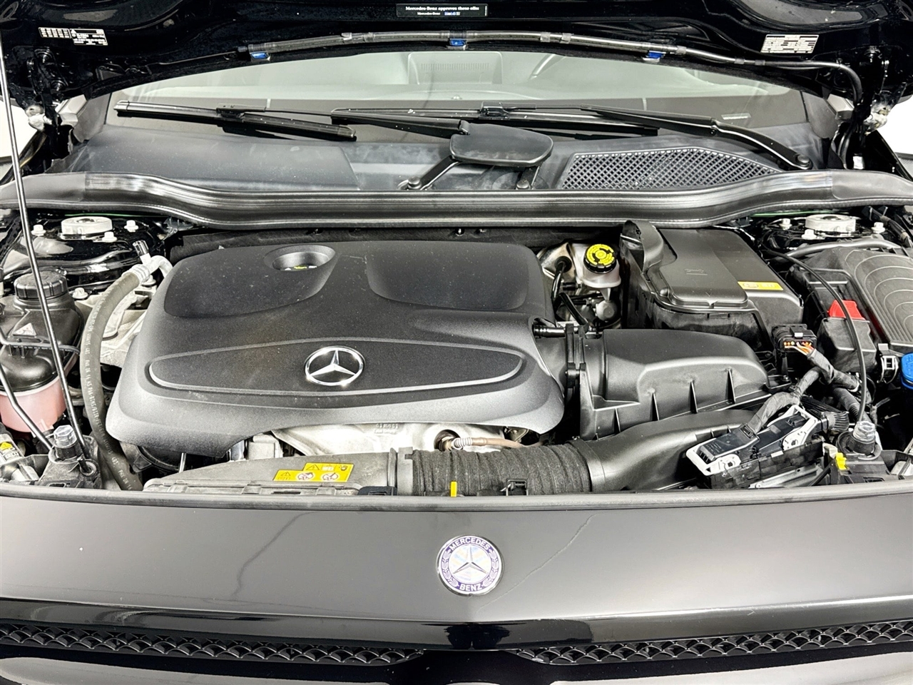 Mercedes-Benz GLA 4MATIC 4dr GLA 250 2016