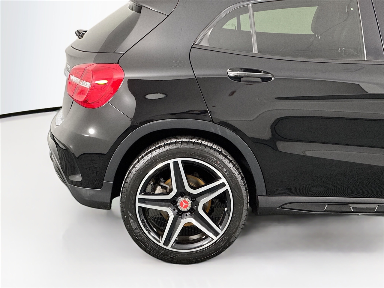 Mercedes-Benz GLA 4MATIC 4dr GLA 250 2016