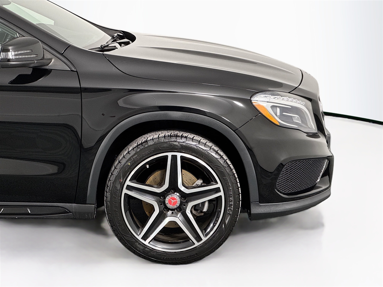 Mercedes-Benz GLA 4MATIC 4dr GLA 250 2016