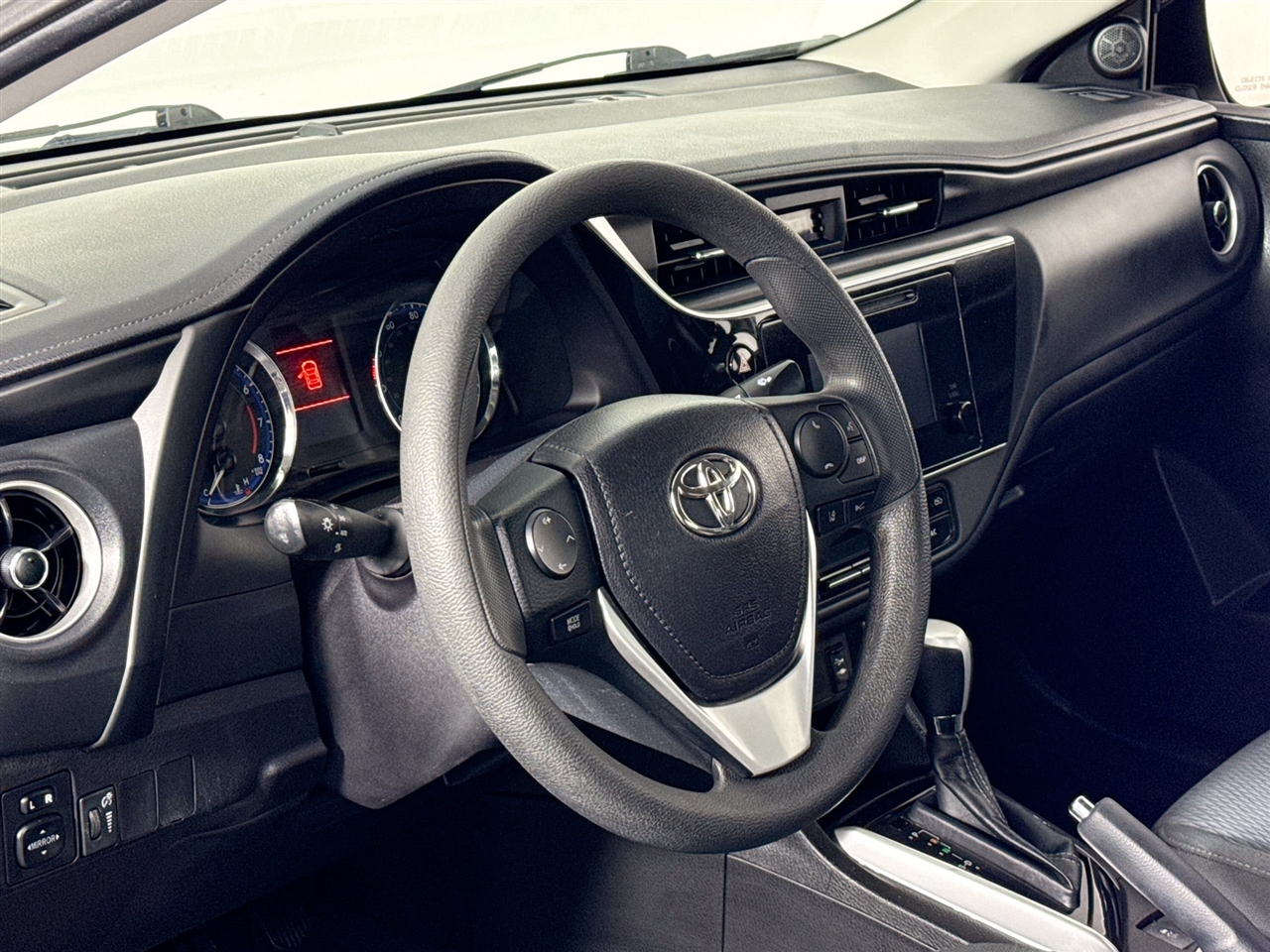 Toyota Corolla XLE CVT (Natl) 2019