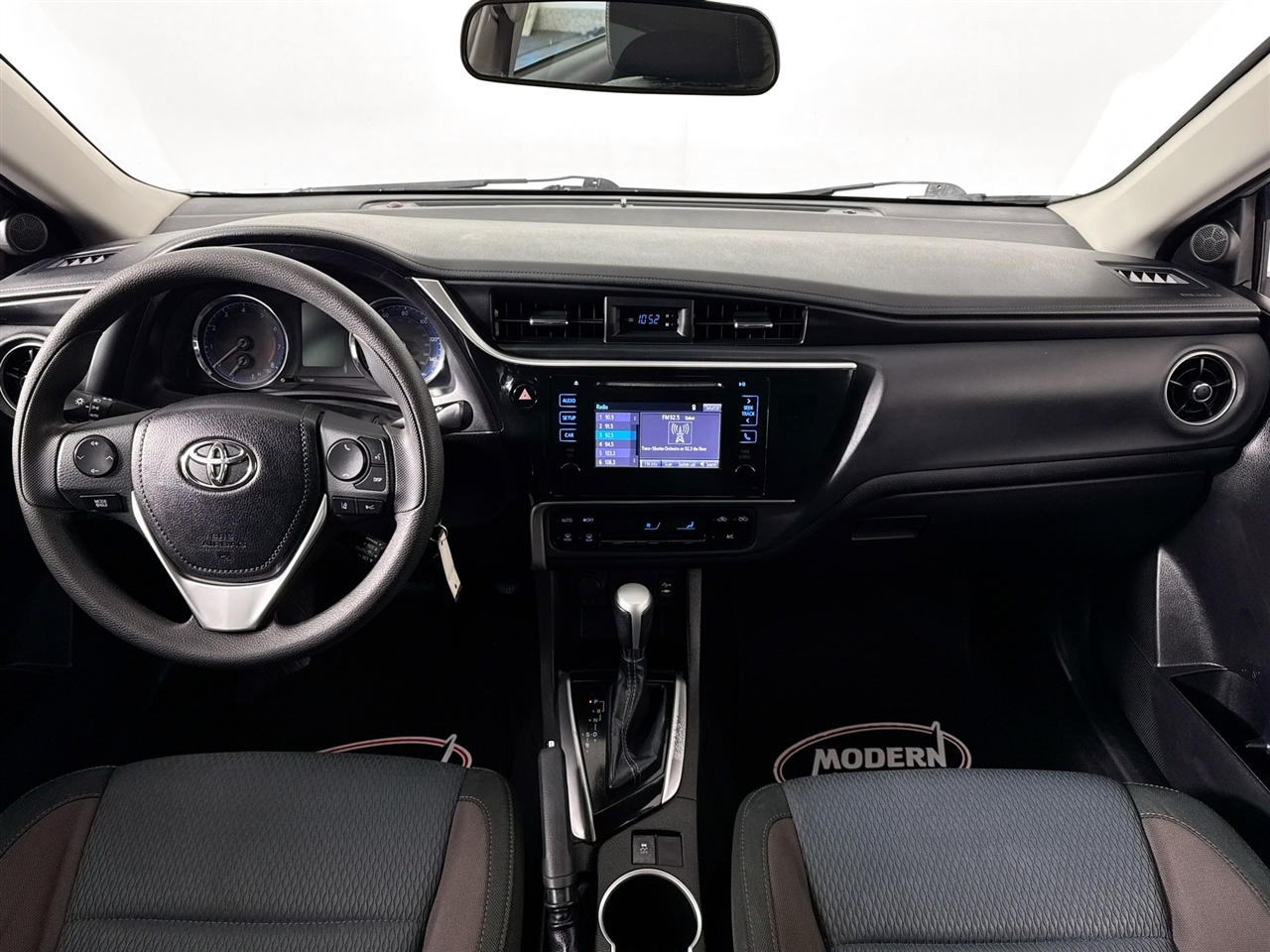 Toyota Corolla XLE CVT (Natl) 2019