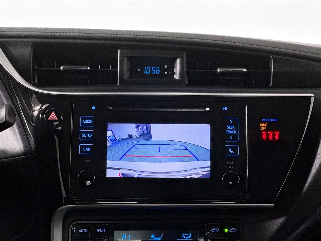 Toyota Corolla XLE CVT (Natl) 2019