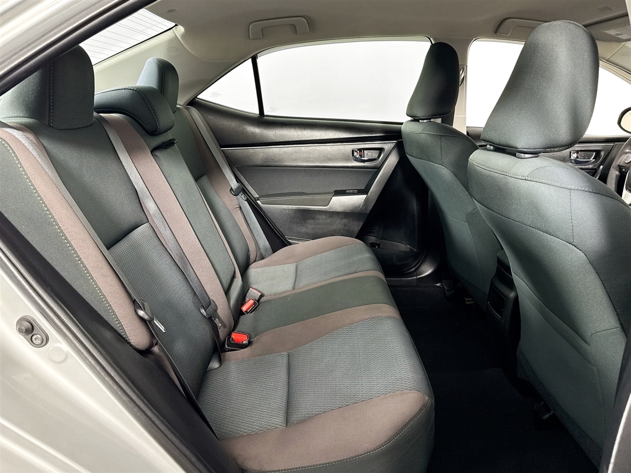 Toyota Corolla XLE CVT (Natl) 2019