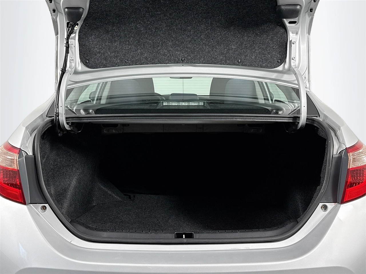 Toyota Corolla XLE CVT (Natl) 2019