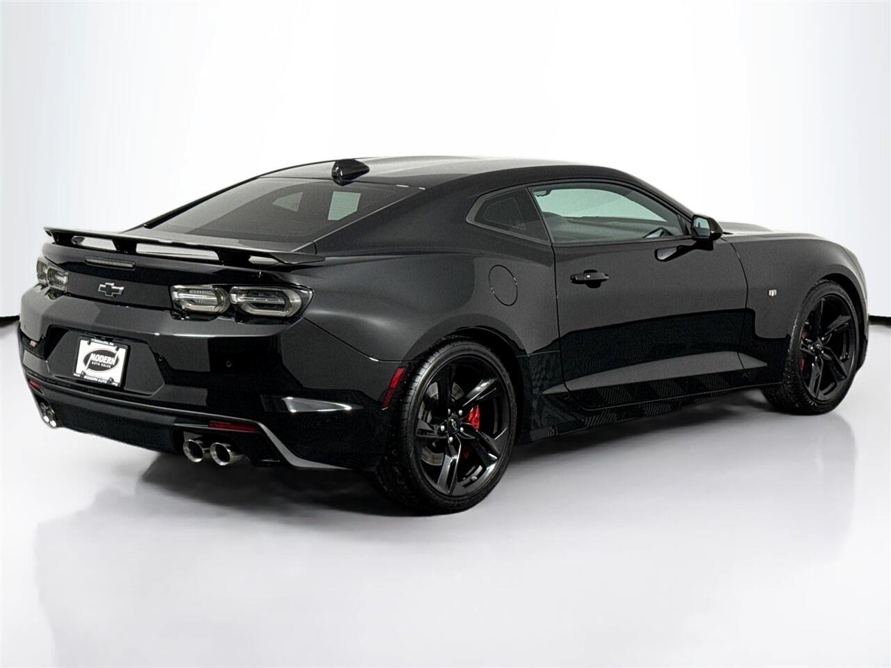 Chevrolet Camaro 2dr Cpe 2SS 2020