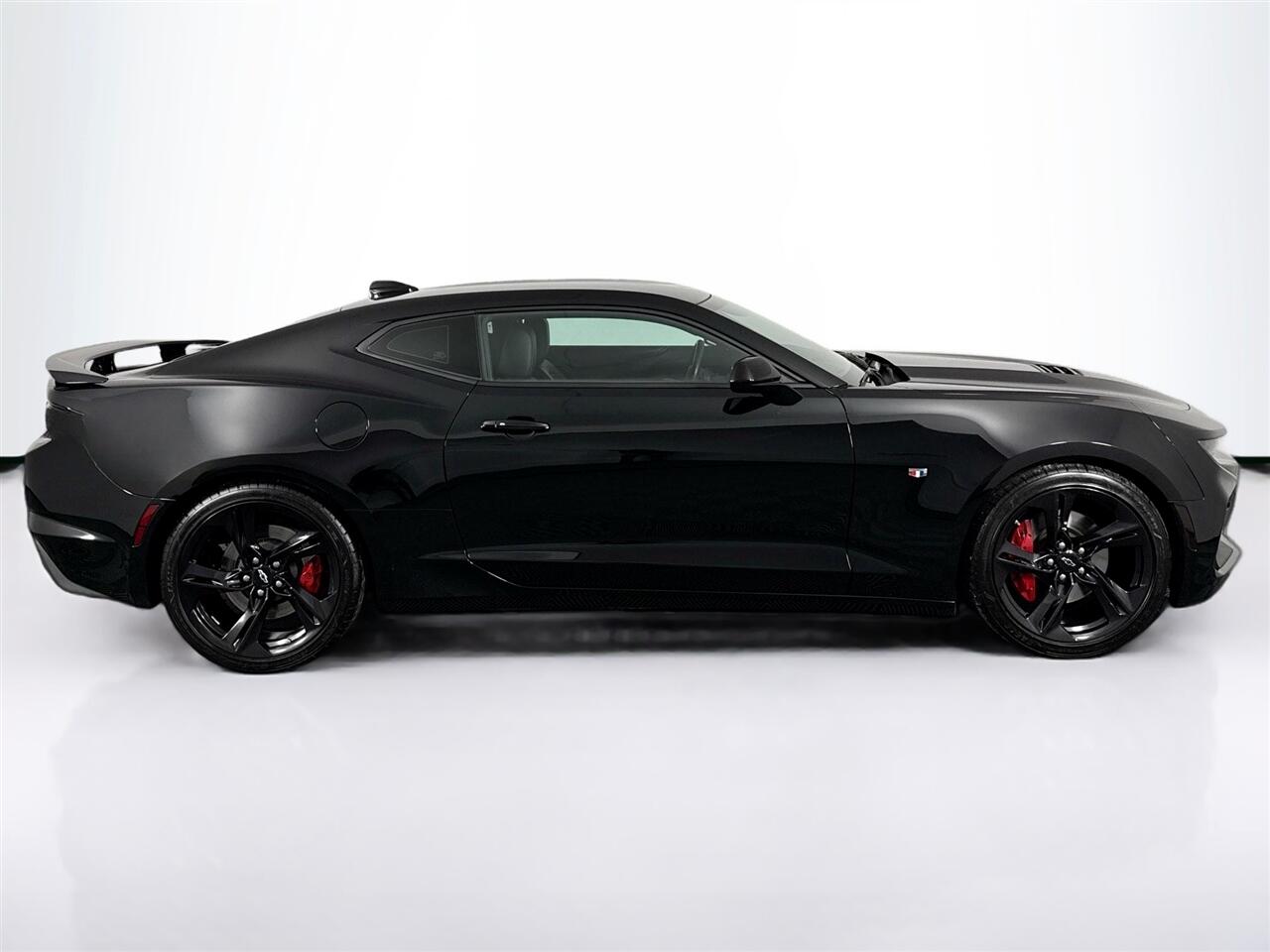 Chevrolet Camaro 2dr Cpe 2SS 2020