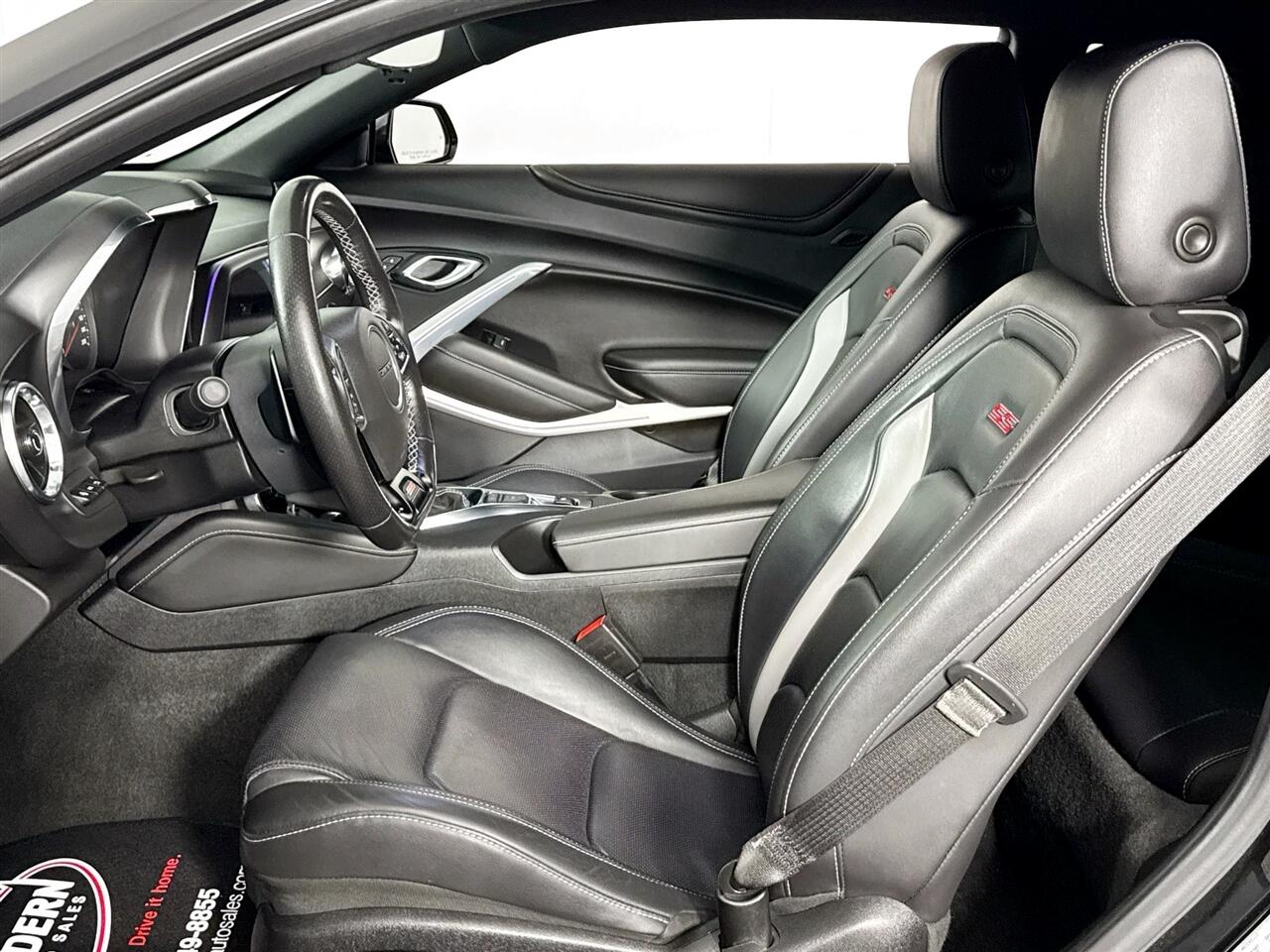 Chevrolet Camaro 2dr Cpe 2SS 2020