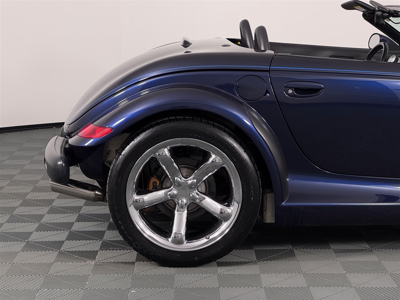 Plymouth Prowler 2dr Roadster 2001