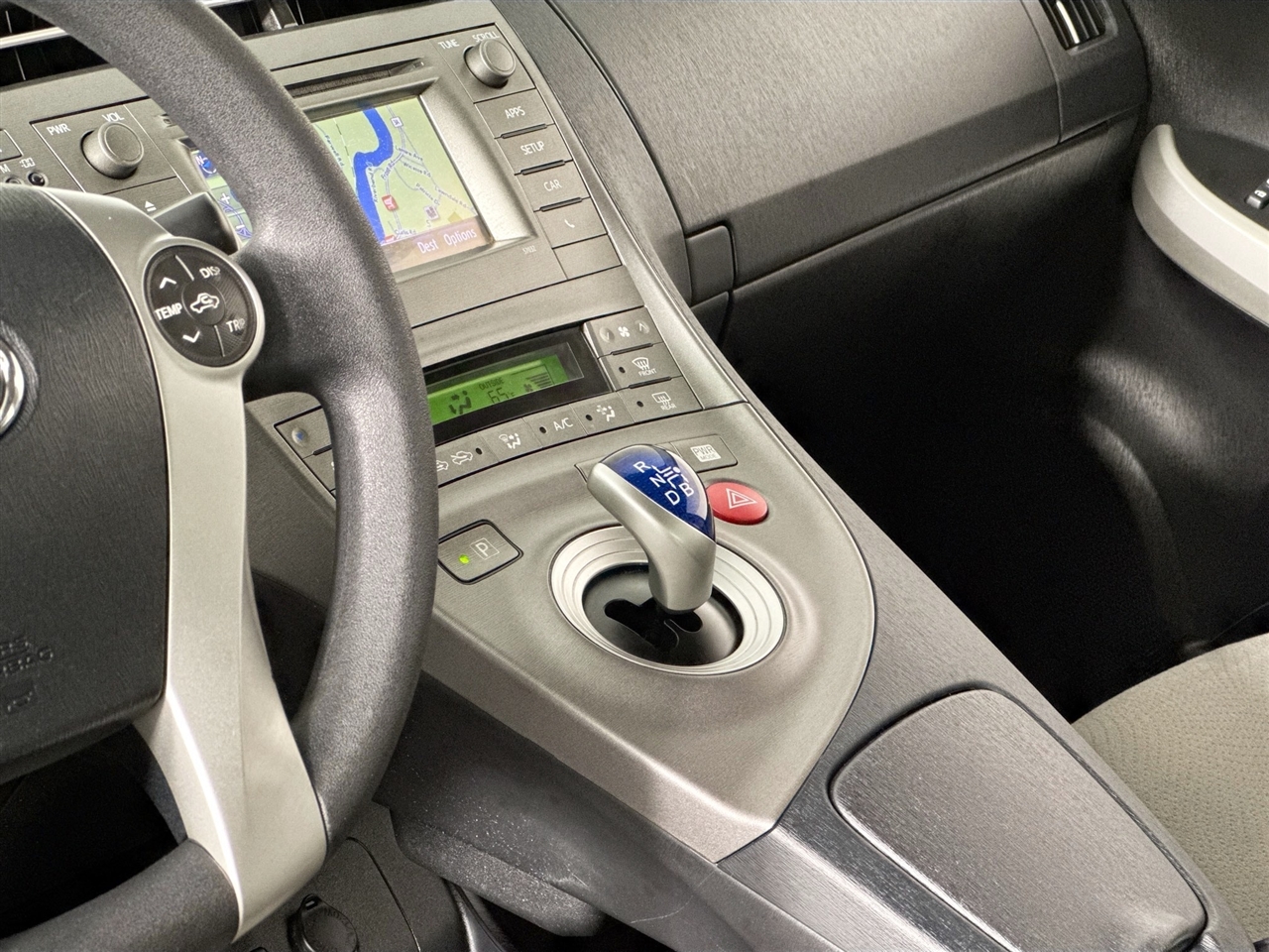 Toyota Prius 5dr HB Persona Series Special Edition (Natl) 2015