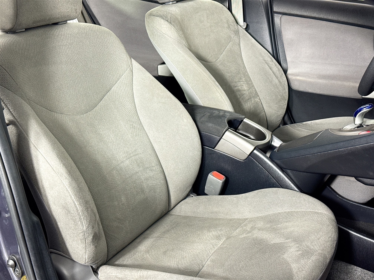 Toyota Prius 5dr HB Persona Series Special Edition (Natl) 2015