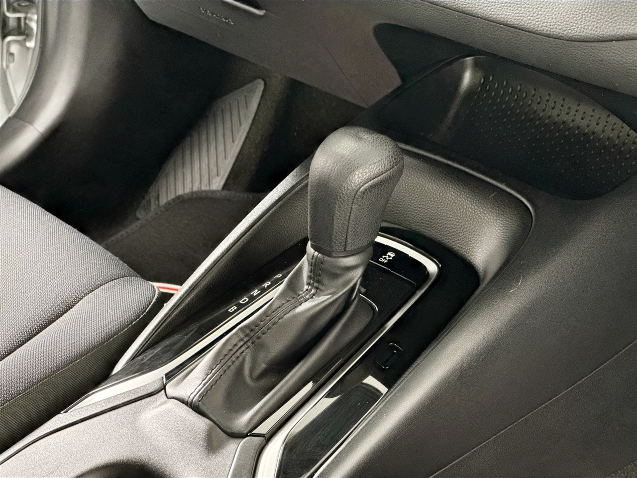 Toyota Corolla Nightshade Edition CVT (Natl) 2024