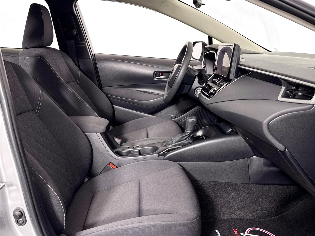 Toyota Corolla Nightshade Edition CVT (Natl) 2024