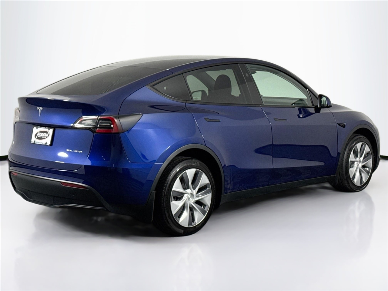 Tesla Model Y Long Range AWD 2023