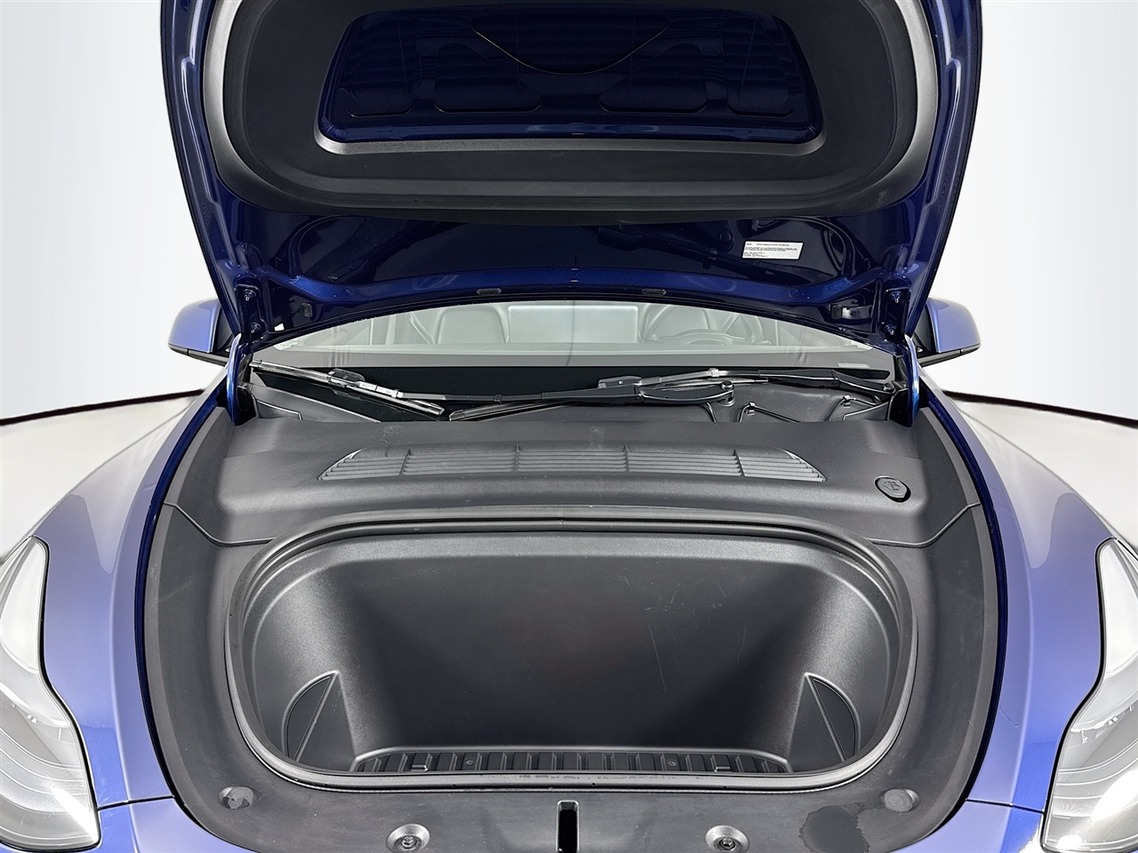 Tesla Model Y Long Range AWD 2023