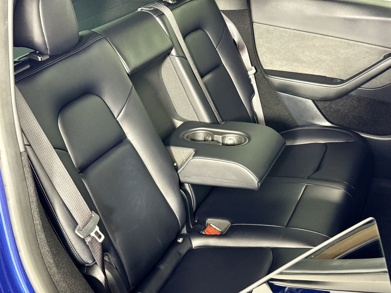 Tesla Model Y Long Range AWD 2023