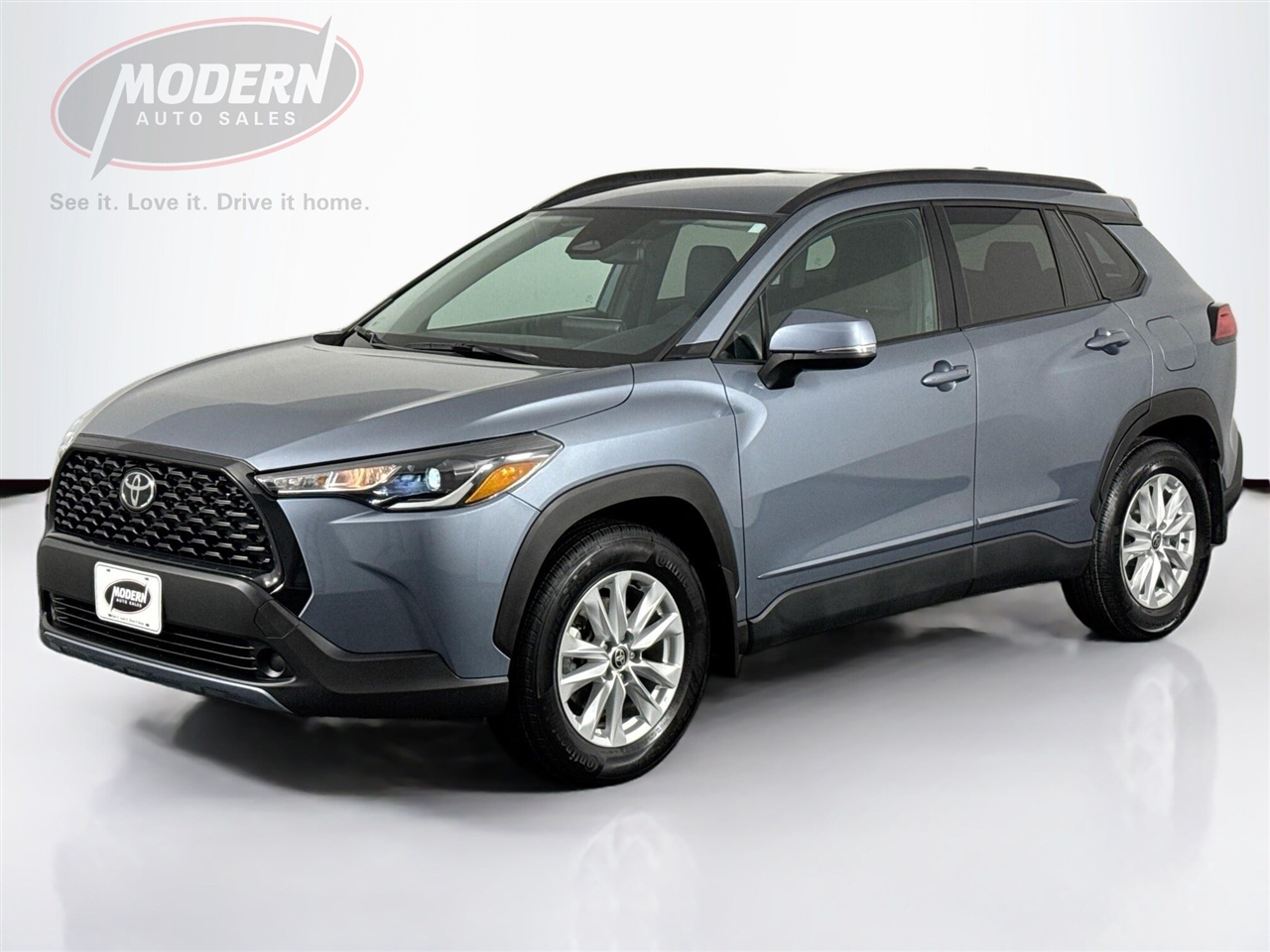 Toyota Corolla Cross LE 4WD (Natl) 2024