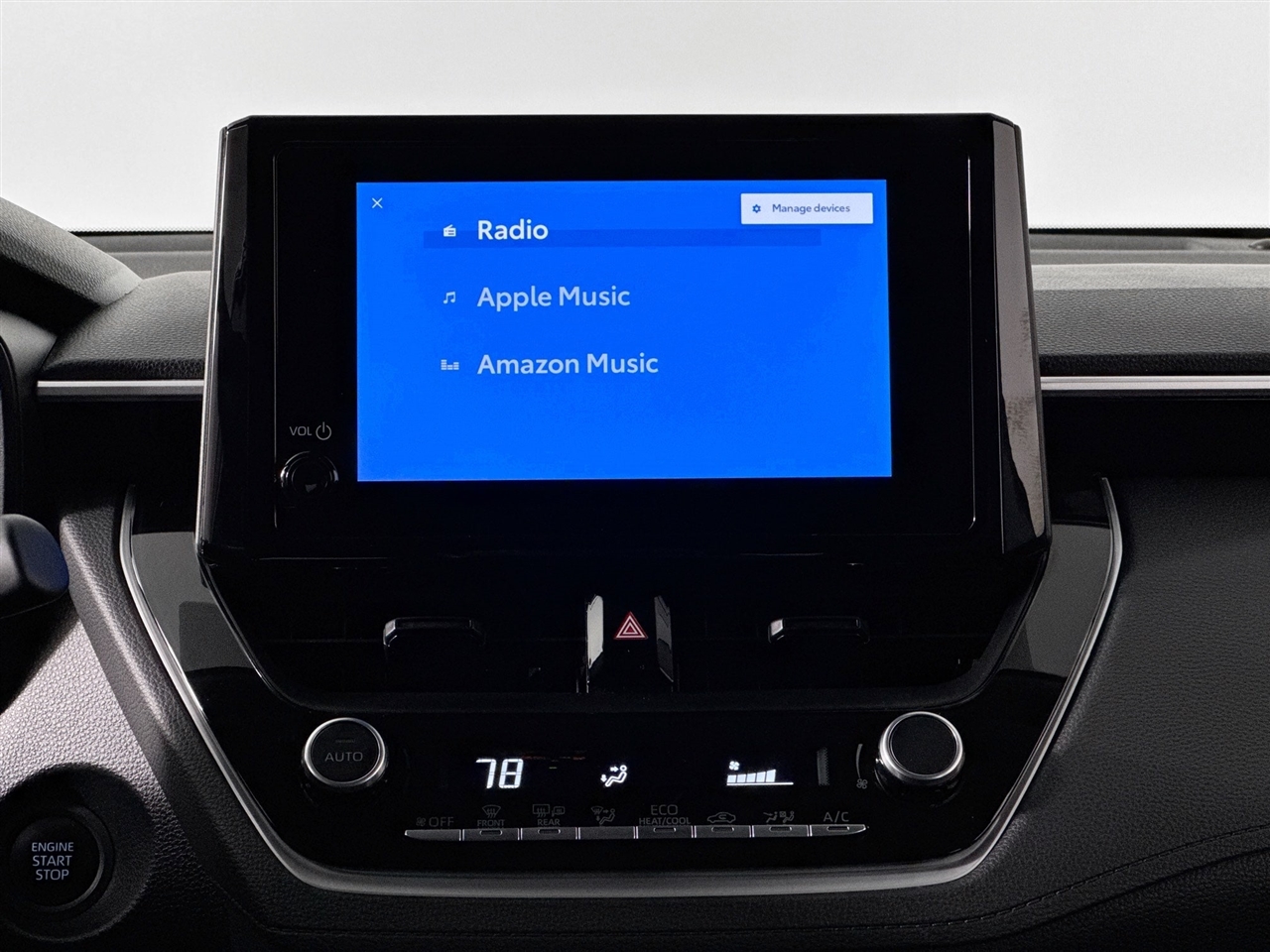 Toyota Corolla Cross LE 4WD (Natl) 2024