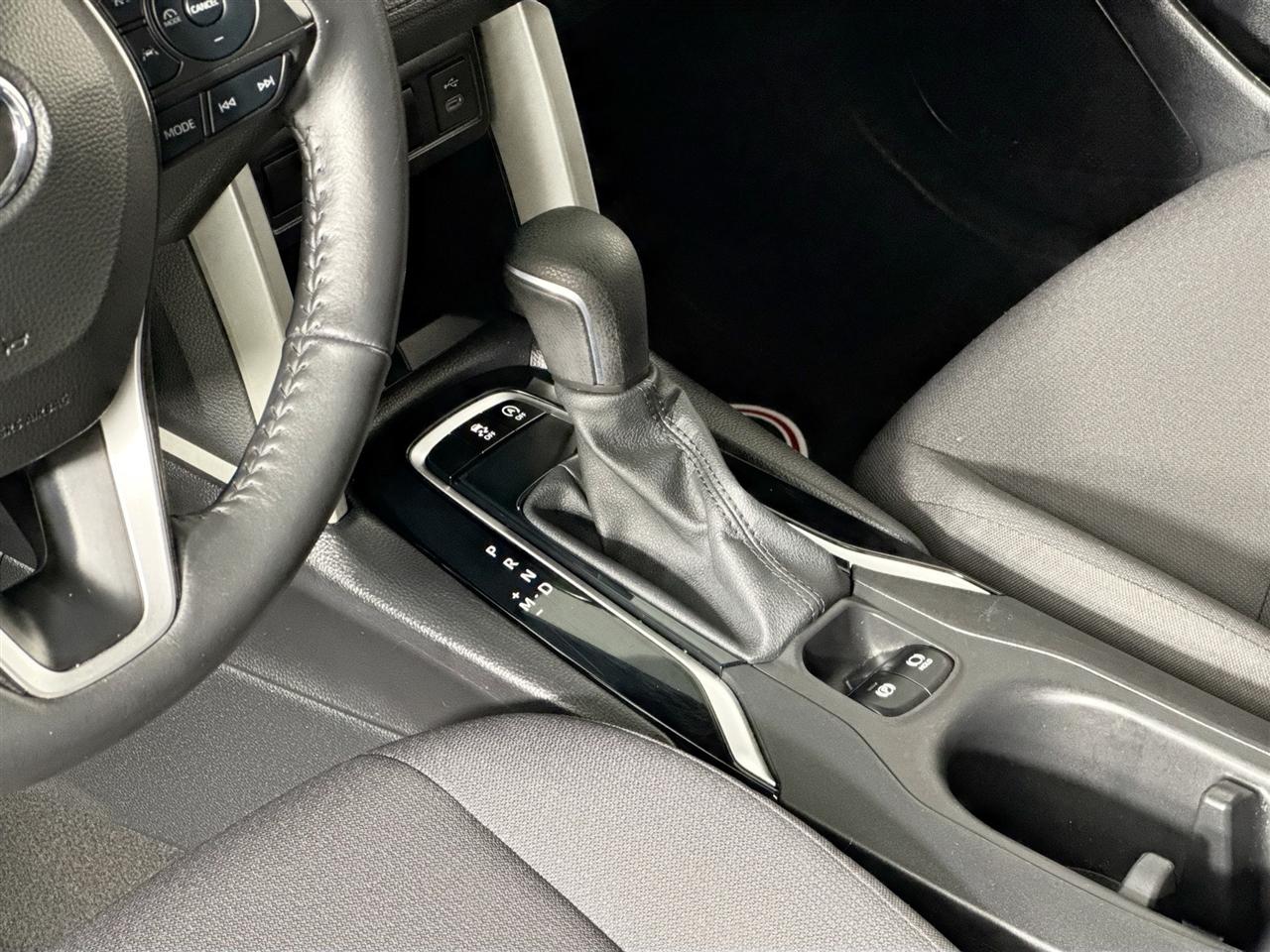 Toyota Corolla Cross LE 4WD (Natl) 2024