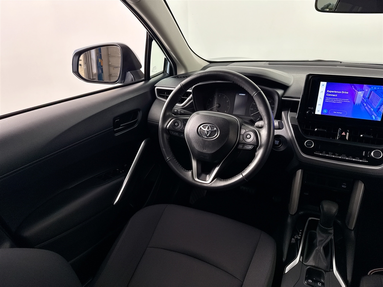 Toyota Corolla Cross LE 4WD (Natl) 2024