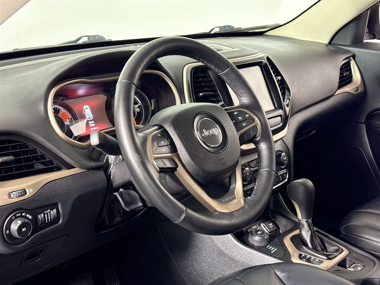 Jeep Cherokee 4WD 4dr Limited 2016